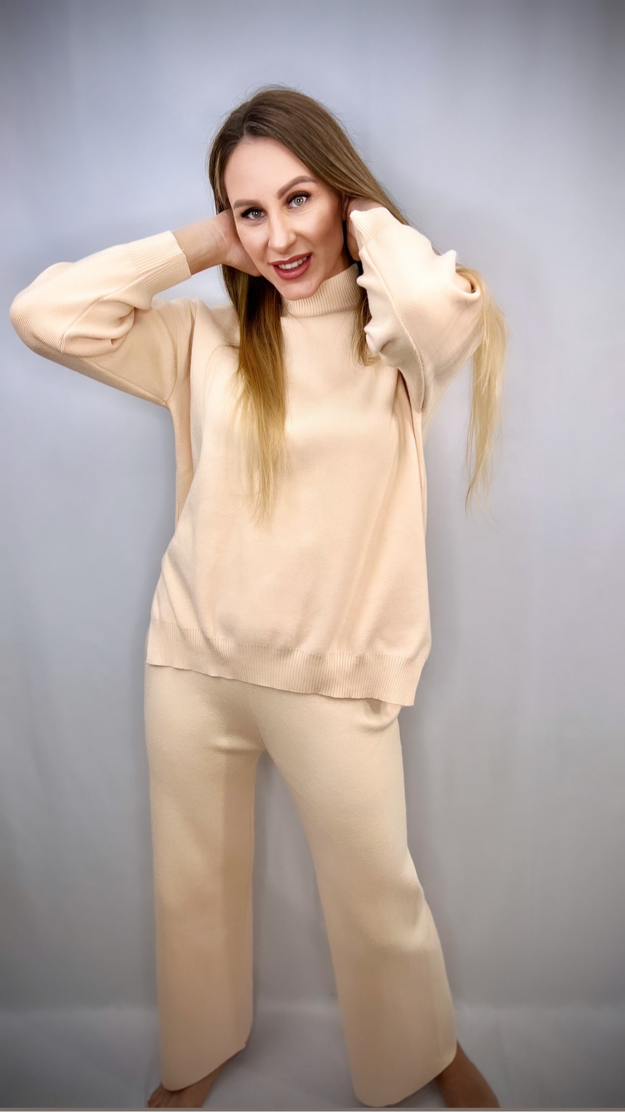 Two piece knitted cozy suit