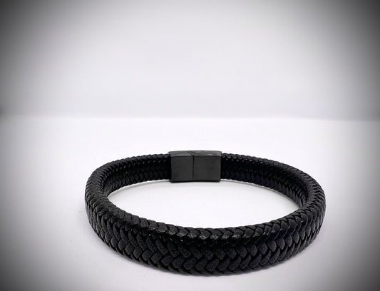 Leather bracelet
